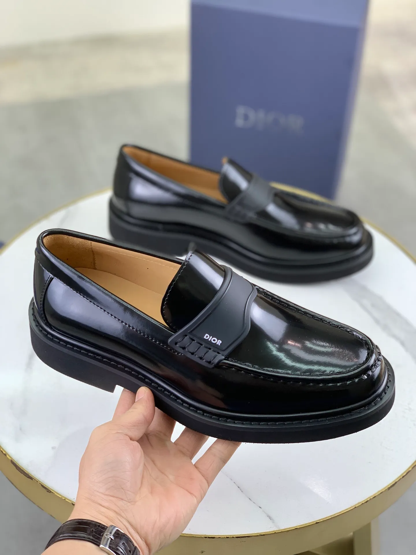 Factory price P800 💰Original quality, top version🔱 DIOR——Dior Men's business casual leather shoes, top quality products. 1:1 shipment ⬆️Luxurious and noble👞All imported original brand fabrics, just to create a more comfortable wearing experience, upper: original selected open edge beaded calfskin ➕Top imported water-dyed full cow lining, original light and comfortable foam outsole ✔️Number: 39-44 (38.45 can be customized)